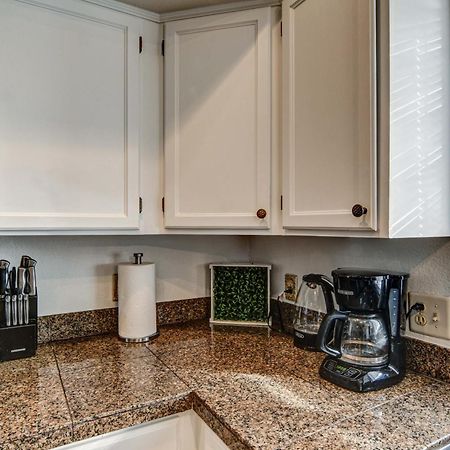 Route 66 Oasis In Downtown Gilbert With Heated Pool & Mini Golf Villa Ngoại thất bức ảnh
