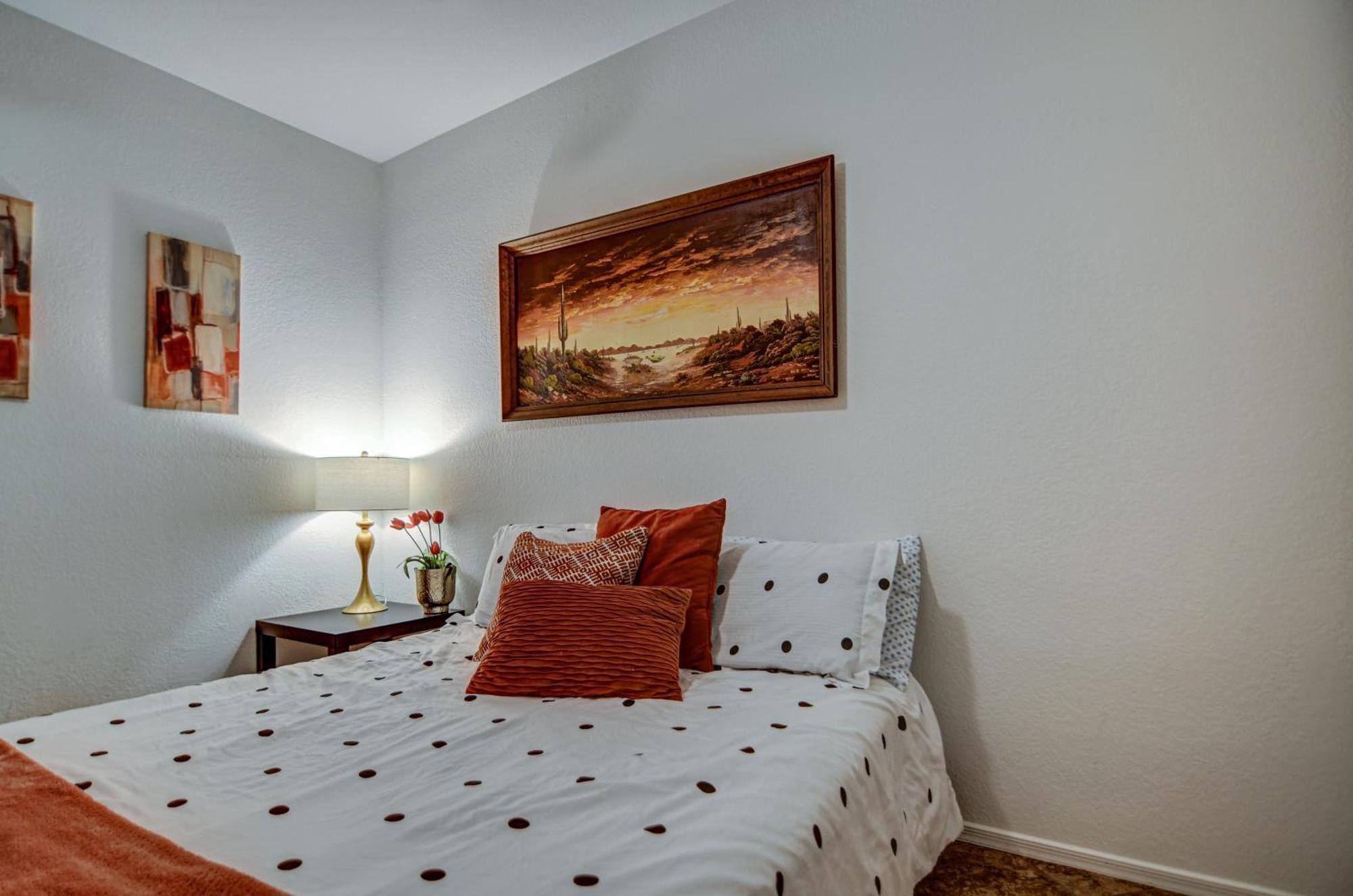 Route 66 Oasis In Downtown Gilbert With Heated Pool & Mini Golf Villa Ngoại thất bức ảnh
