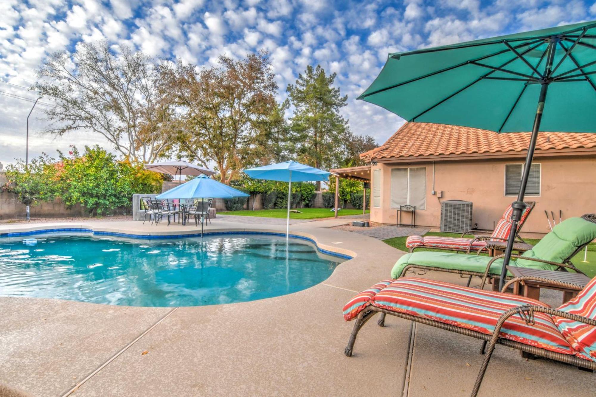 Route 66 Oasis In Downtown Gilbert With Heated Pool & Mini Golf Villa Ngoại thất bức ảnh