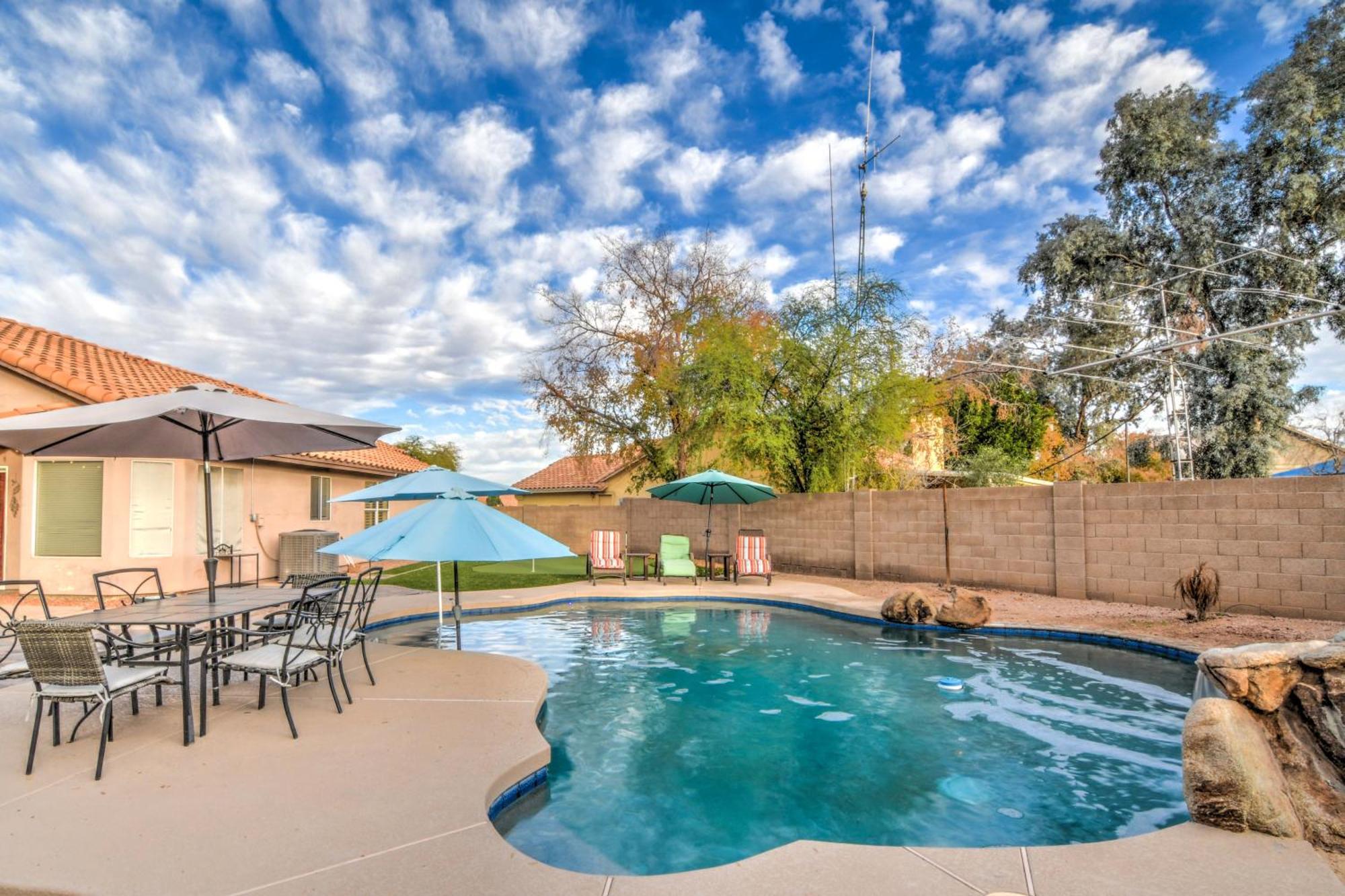 Route 66 Oasis In Downtown Gilbert With Heated Pool & Mini Golf Villa Ngoại thất bức ảnh